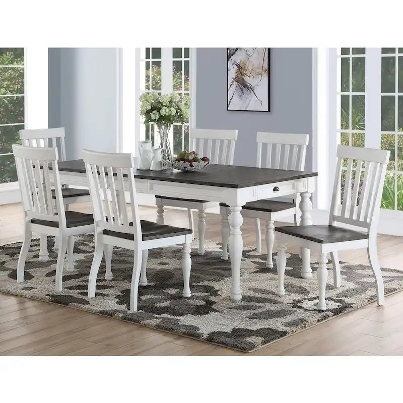 Chaises d'appoint bicolores pour maisons de campagne, lot de deux.