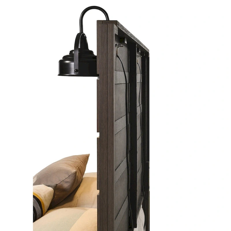 Ensemble de chambre trois pièces marron avec plateforme