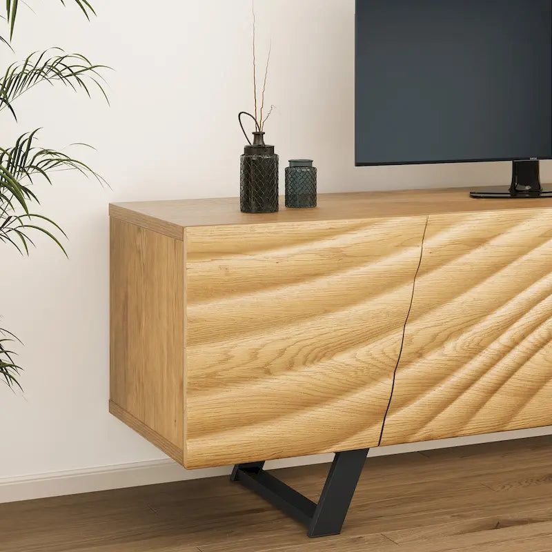 Meuble TV de rangement à quatre portes avec motif d'ondulation d'eau en relief de 63 pouces - 63