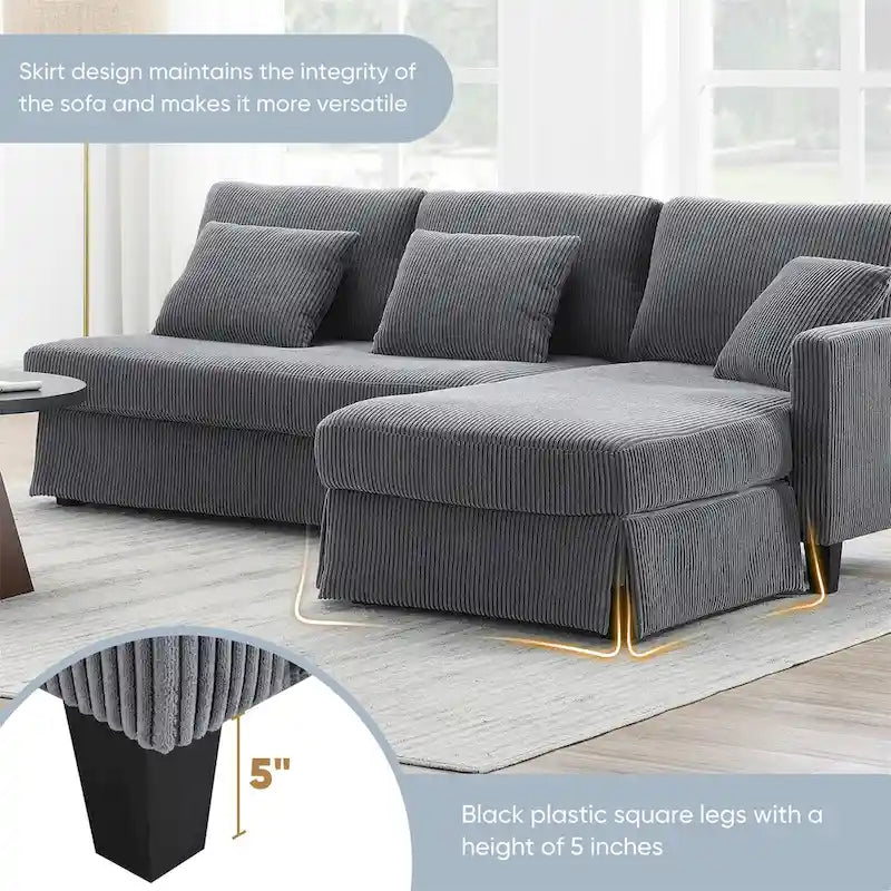 Un canapé d'angle moderne en velours côtelé avec une méridienne dépliable.